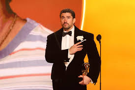 Ricky Martin escribe carta abierta a Bad Bunny tras victoria en los Grammys: ‘Ganaste siendo fiel a Puerto Rico’