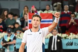 Ruud sans pitié pour Munar : le tenant du titre poursuit sa route à Madrid