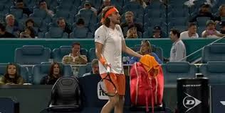 Tsitsipas blâme les conditions d'illumination à Miami pour sa défaite contre Fils