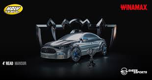 Mercedes-Benz Levels Up with League of Legends CLA Art Piece