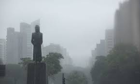 Chuva continua em BH? Veja a previsão do tempo desta segunda-feira (2/2)