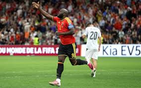 Romelu Lukaku, o artilheiro belga com alma brasileira e recordes milionários