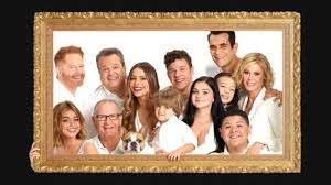 Modern Family’s On-Screen Siblings Are Roommates in Real Life Now