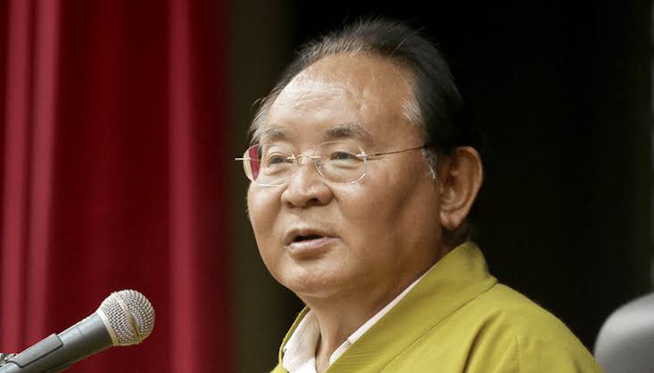 Sogyal Rinpoche to enter “period of retreat and reflection” following  allegations of abuse | Lion’s Roar
