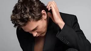 Austin Butler fronts Ysl Beauty’s new fragrance and redefines contemporary masculinity