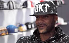 Résultat de recherche d'images pour "Booba se moque des ventes de la Fouine"