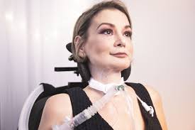 Morre a ex-vereadora Luciana Novaes, que ficou tetraplégica ao ser baleada dentro de universidade no Rio