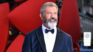 Mel Gibson's 'Fatman' Returns to Streaming for a Darkly Comic Christmas