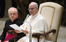 Il Papa ai giudici della Rota, evitate nei giudizi una malintesa compassione