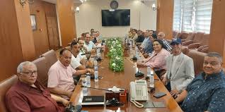 محافظ بورسعيد يستقبل وفد صحفيي الإسكندرية لتعزيز التعاون الإعلامي