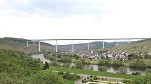 Picture of Hochmosel Bridge
