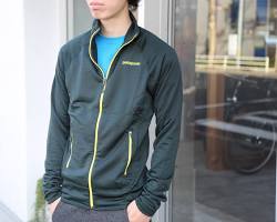 サイクリング用のミッドレイヤーの画像