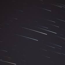 Lluvia de Estrellas Hoy: Hora Exacta para Ver Espectáculo Astronómico desde México
