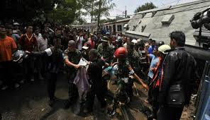 Hasil gambar untuk FOTO-FOTO KORBAN GUNUNG API