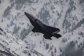 f35