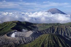 KUMPULAN GAMBAR GUNUNG BROMO TERBARU Foto Pemandangan Gunung Bromo Wallpaper Alam Indah