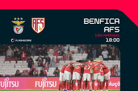 Benfica y AVS: El duelo de equipamentos y estrategias en la liga portuguesa