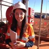 Momentum Engineering Employee Julia Watts's profile photo