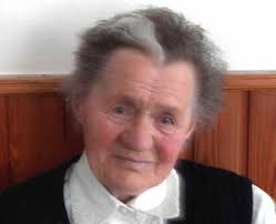 Johanna Klammer-Steinbock (85), Etzing. Sie entstammt der Familie Holzinger ... - gr_061013