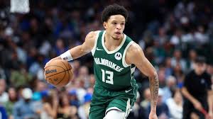 Ryan Rollins Re-Signs with Milwaukee Bucks on a 3-Year Deal