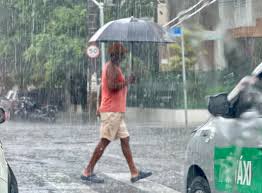 Temporal atinge o litoral de São Paulo com 50mm de chuva, raios e ventos intensos de 60 km/h