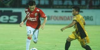 Hasil gambar untuk Foto Bali United Vs Mitra Kukar