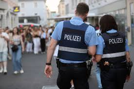 Auch Pensionäre betroffen: Beamte im Land bekommen rückwirkend eine Gehaltserhöhung