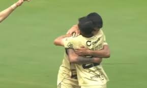 ¡Remontada de Cusco FC! Herrera y Colitto marcaron el 2-1 ante Sporting Cristal en siete minutos