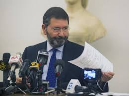 Risultati immagini per conferenza stampa marino