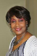 Thelma Scott is a woman who makes you stare in awe of her tenacity and drive. A mother of 5 she told Houston Style Magazine that Breast Cancer is hereditary ... - Thelma_Scott4_t580