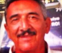 El Ex presidente Álvaro Uribe Vélez, confirmó este viernes la desaparición de su primo Roberto Luis Vélez. El hombre fue visto por última vez en el ... - Primo-Uribe