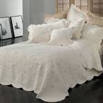 Cream bedspreads