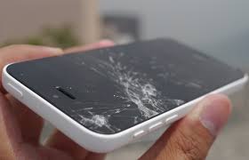 Imagini pentru imagini cu smartphone ZGARIAT