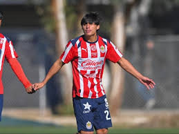 ¿Cómo les fue a las Subs de Chivas vs Juárez?