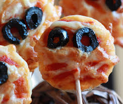 Résultat de recherche d'images pour "mini pizza momie"