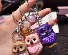 acrylic keychain with an owl designの画像