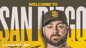 Padres sign Giolito to 1-year deal with option for '27