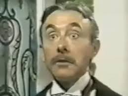 Reginald Barratt as Njegus - tve997-19681225-2072