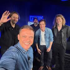 SBT Brasil exibe exclusiva com The Killers, atração musical da final da UEFA Champions League