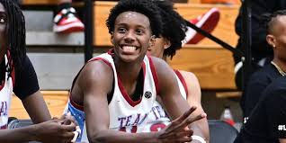 Five-star PF Christian Collins names three finalists, sets commitment date