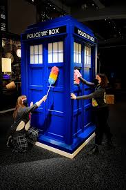 Royals emerge from Tardis to begin Commonwealth Games opening ceremony