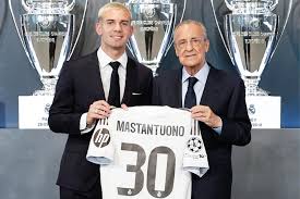 لماذا منح ريال مدريد لاعبه الجديد ماستانتونو الرقم 30؟