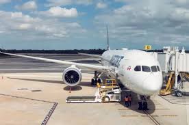 Paro de WestJet afecta vuelos entre Cancún y Canadá