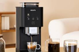 Krups lance sa Coffee Crush : une machine à grain ultra compacte, qui fait (presque) tout