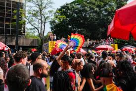 Câmara de SP aprova em 1ª votação projeto que proíbe crianças na Parada LGBT; para especialistas, é inconstitucional