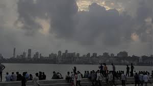 Mumbai weather: IMD scales down weather warning, light rainfall expected in Mumbai today as yellow alert…