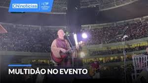Frei Gilson participa de vigília na Arena Pernambuco em Recife