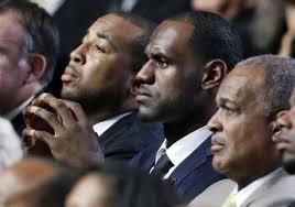 LeBron James leaving agent Leon Rose and CAA to sign with Rich Paul - 11560144-large
