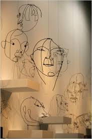 Résultat de recherche d'images pour "calder's wire sculptures"