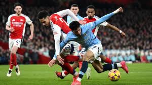 Marmuş'un durumu: Arsenal ile Manchester City zirvesinin resmi 11'i — Goal.com